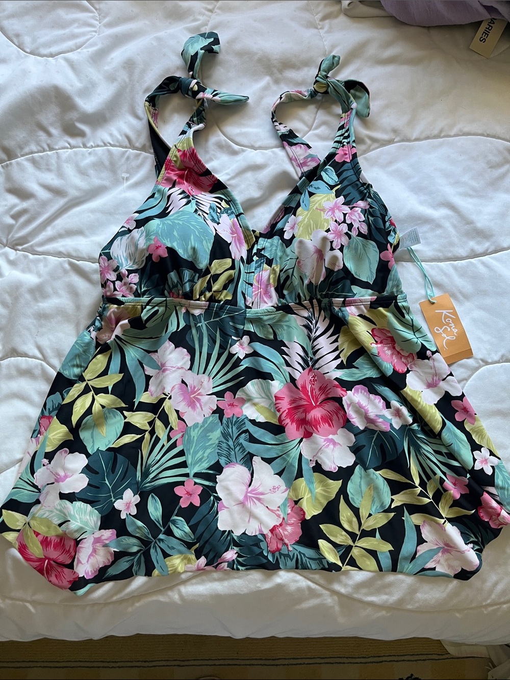 NWT Kona Sol Floral Tie-Shoulder Takini Swimsuit Top 16W